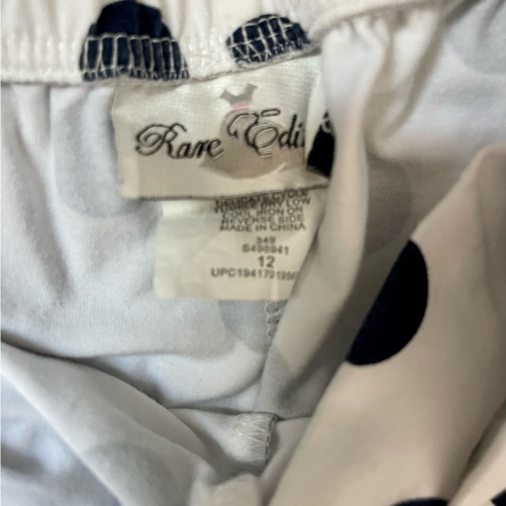 Girls two-piece skort set. Like new. Size 12.